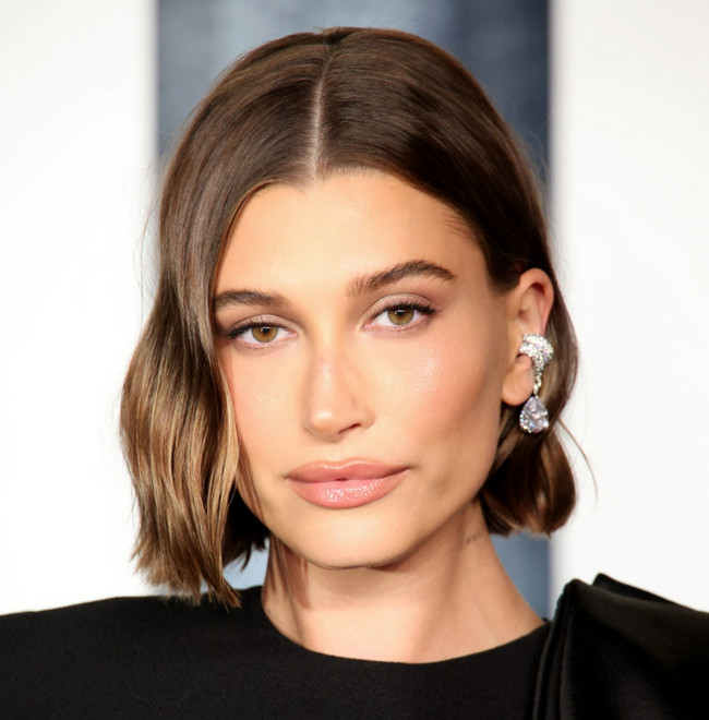 Hailey Bieber